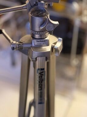 VGB-3 Silver Camera Tripod - Stable Aluminum Support